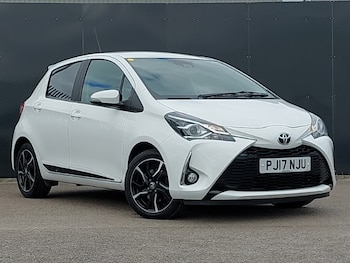 Used Toyota Yaris 2017 for sale - 75894238: Photo