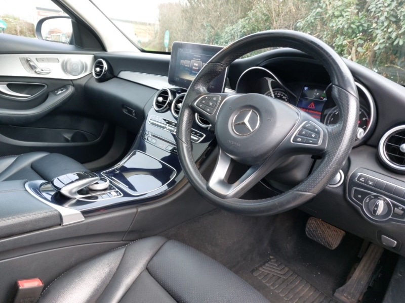 Used Mercedes-Benz C Class 2017 for sale - 77717135: Photo 11