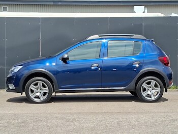 Used Dacia Sandero Stepway 2018 for sale - 79112963: Photo