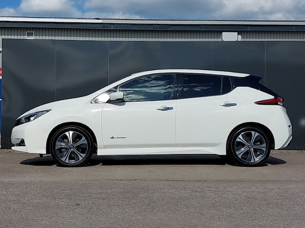 Used Nissan Leaf 2020 for sale - 76311470: Photo 4