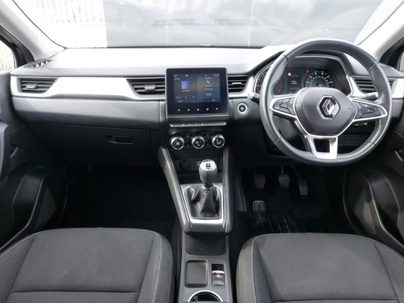 Used Renault Captur 2021 for sale - 78125717: Photo 2