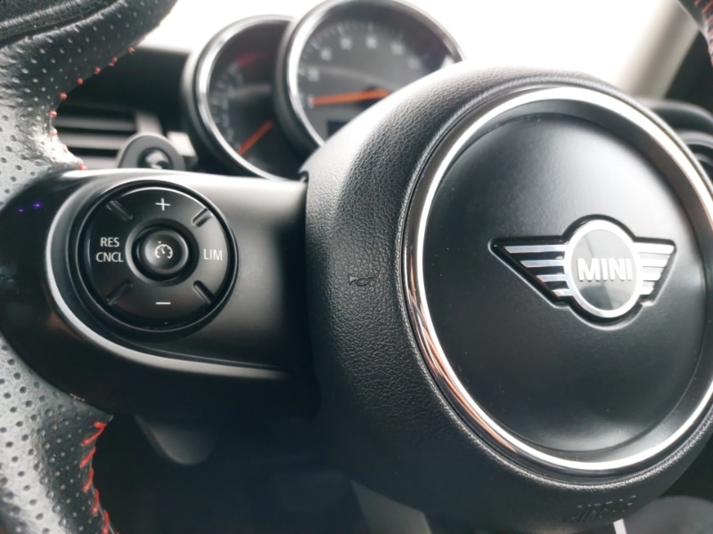 Used MINI Hatch 2018 for sale - 78125711: Photo 16