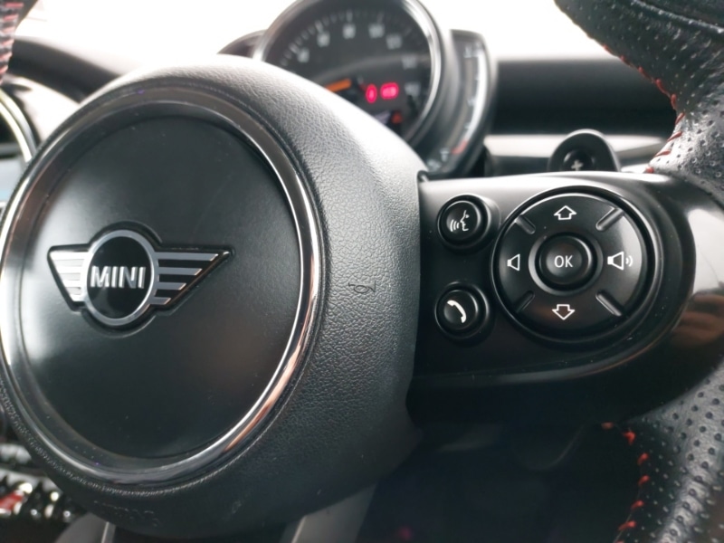 Used MINI Hatch 2018 for sale - 78125711: Photo 17