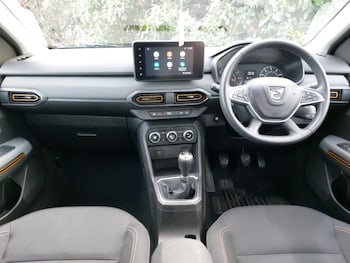 Used Dacia Sandero Stepway 2022 for sale - 77208901: Photo