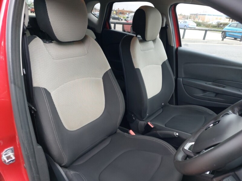 Used Renault Captur 2019 for sale - 77846889: Photo 10