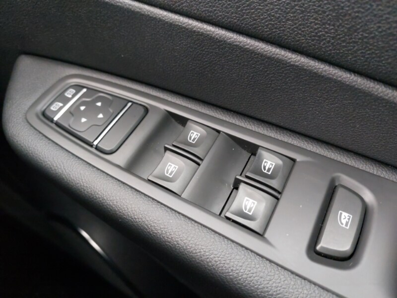 Used Renault Captur 2019 for sale - 77846889: Photo 19