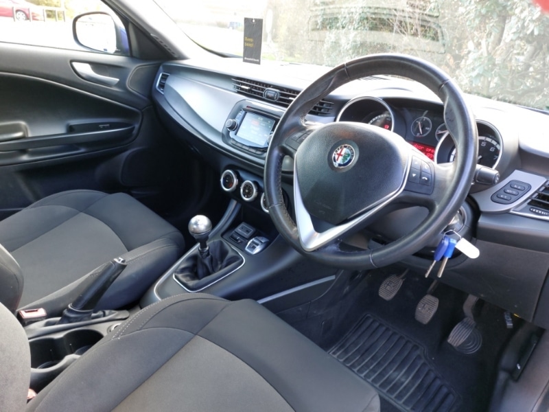 Used Alfa Romeo Giulietta 2015 for sale - 78151061: Photo 11