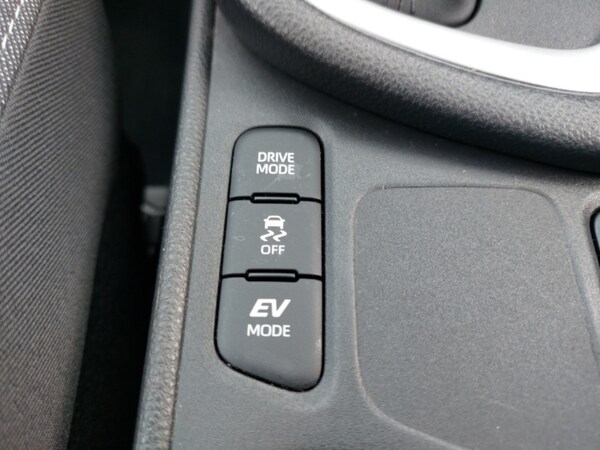 Used Toyota Yaris 2022 for sale - 76268890: Photo 17