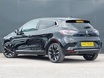 Used Renault Clio 2023 for sale - 77256855: Photo