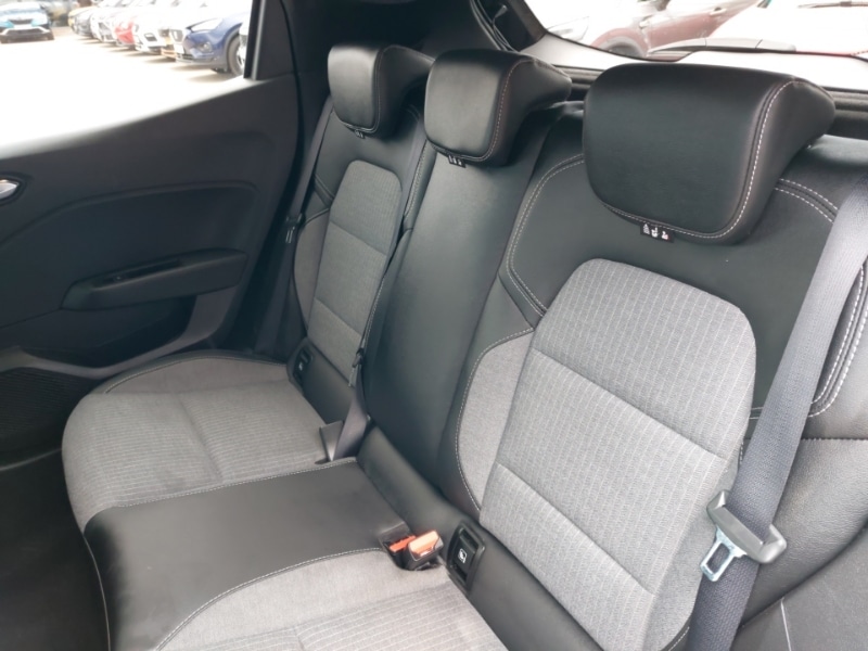 Used Renault Clio 2023 for sale - 77256855: Photo 6