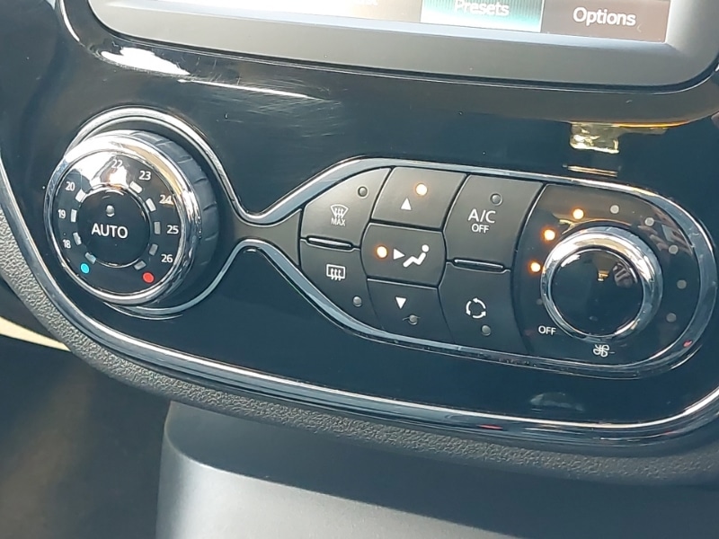 Used Renault Captur 2016 for sale - 77933259: Photo 15