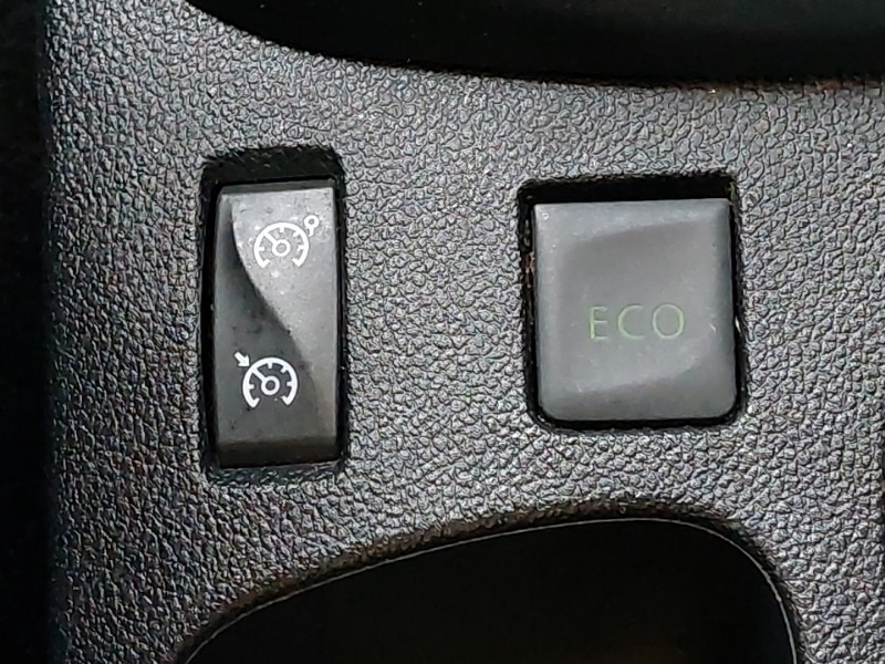 Used Renault Captur 2016 for sale - 77933259: Photo 19