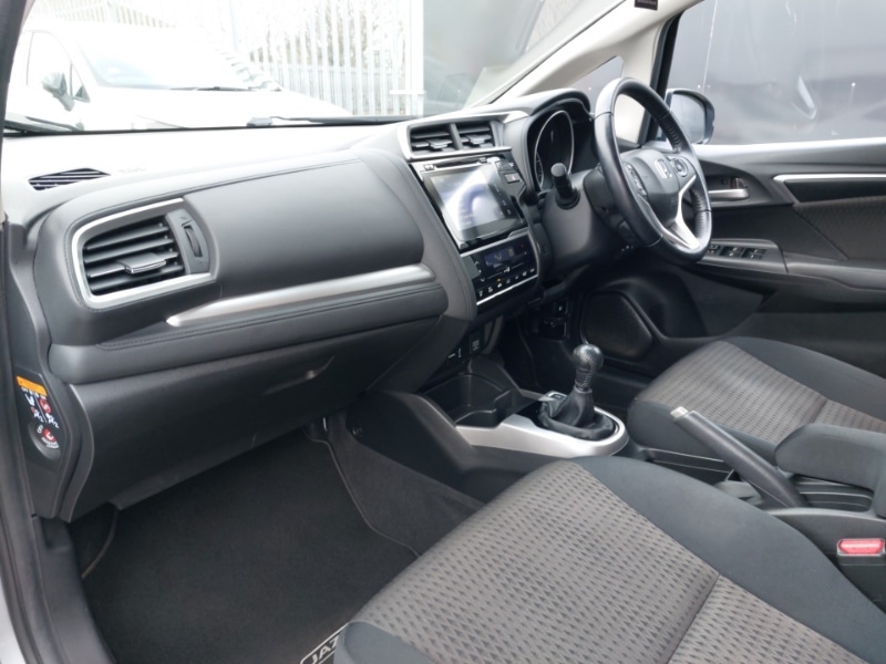 Used Honda Jazz 2018 for sale - 77418766: Photo 5