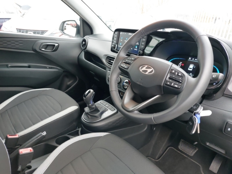 Used Hyundai i10 2024 for sale - 76498030: Photo 11