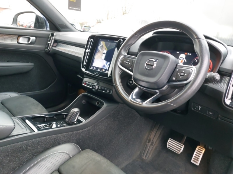 Used Volvo XC40 2019 for sale - 77114510: Photo 11