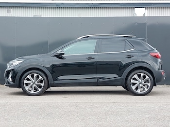 Used Kia Stonic 2021 for sale - 76225728: Photo 4