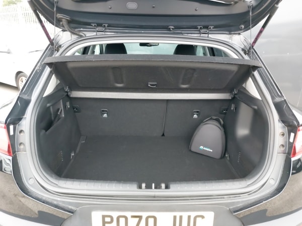 Used Kia Stonic 2021 for sale - 76225728: Photo 8