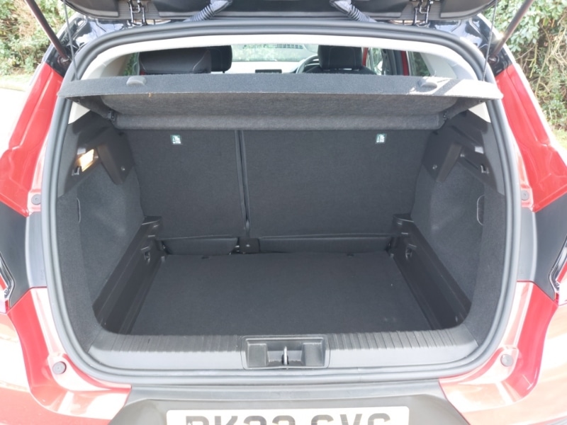 Used Renault Captur 2022 for sale - 77837543: Photo 8