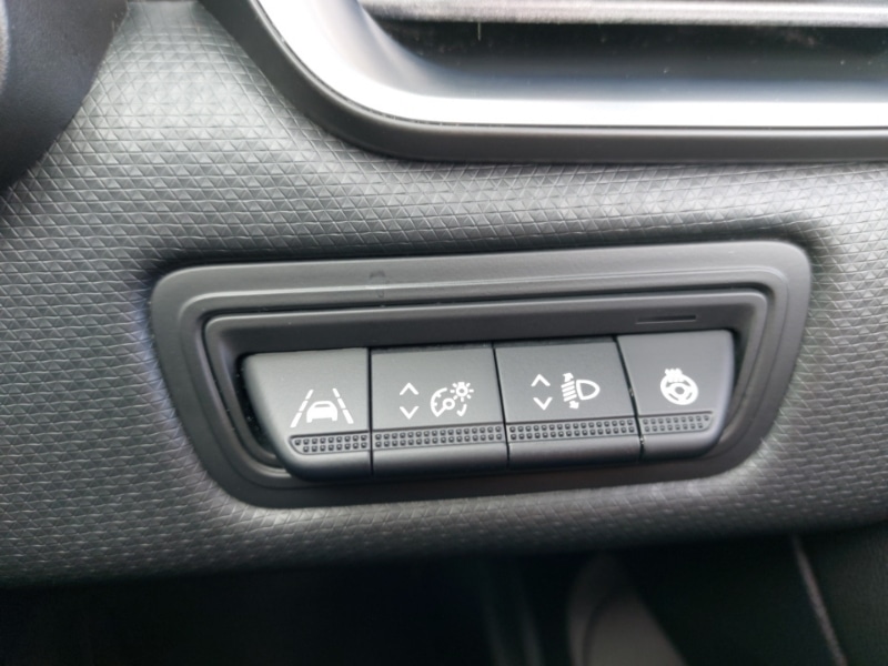 Used Renault Clio 2021 for sale - 78202973: Photo 18