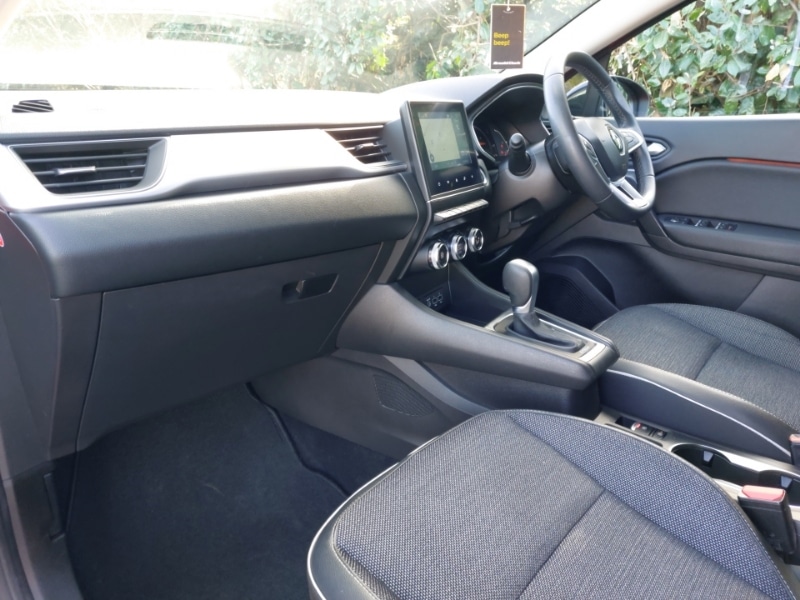 Used Renault Captur 2023 for sale - 77832160: Photo 5