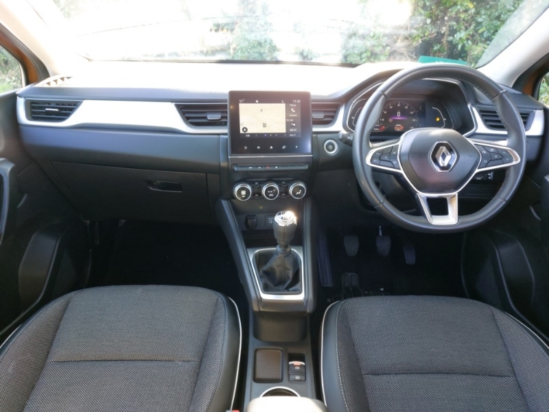 Used Renault Captur 2022 for sale - 77189761: Photo 2