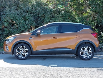 Used Renault Captur 2022 for sale - 77189761: Photo