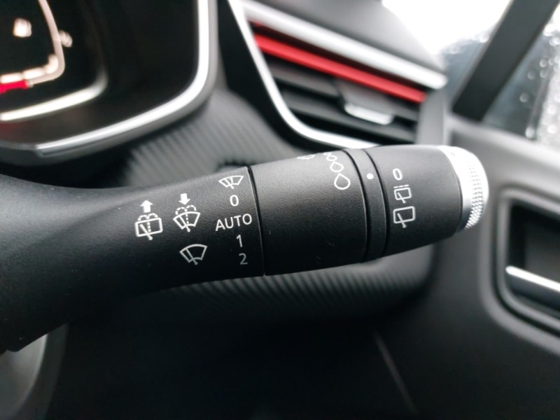 Used Renault Clio 2020 for sale - 76450679: Photo 19