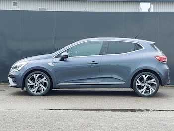 Used Renault Clio 2020 for sale - 76450679: Photo