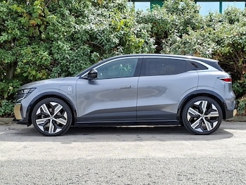 Used Renault Megane E Tech 2023 for sale - 79561413: Photo