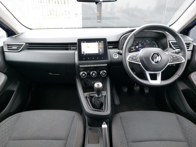 Used Renault Clio 2023 for sale - 78125718: Photo 2