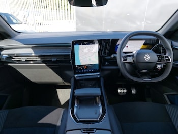 Used Renault Other 2024 for sale - 75934070: Photo