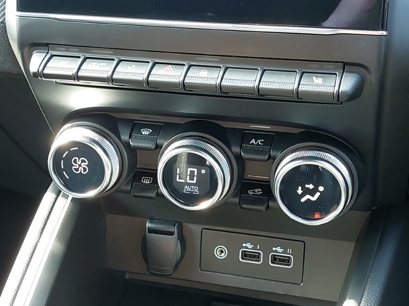 Used Renault Clio 2024 for sale - 77956578: Photo 16