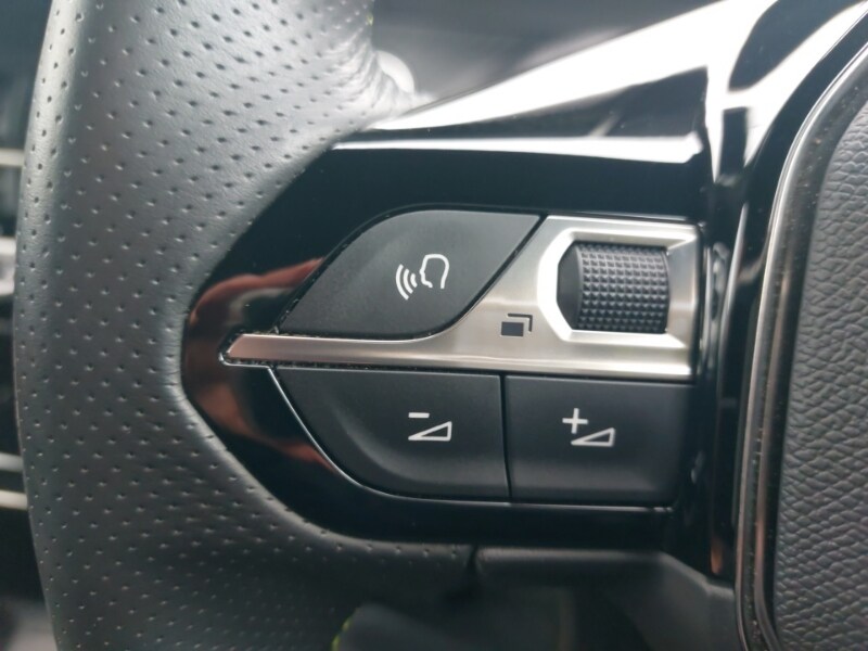 Used Peugeot 2008 2023 for sale - 77466467: Photo 13