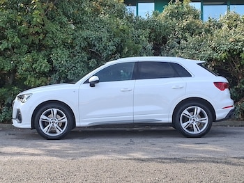 Used Audi Q3 2024 for sale - 79489326: Photo