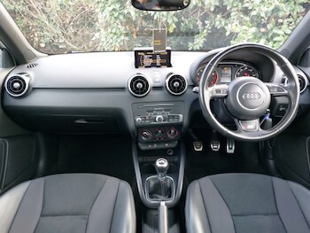 Used Audi A1 2017 for sale - 76963815: Photo