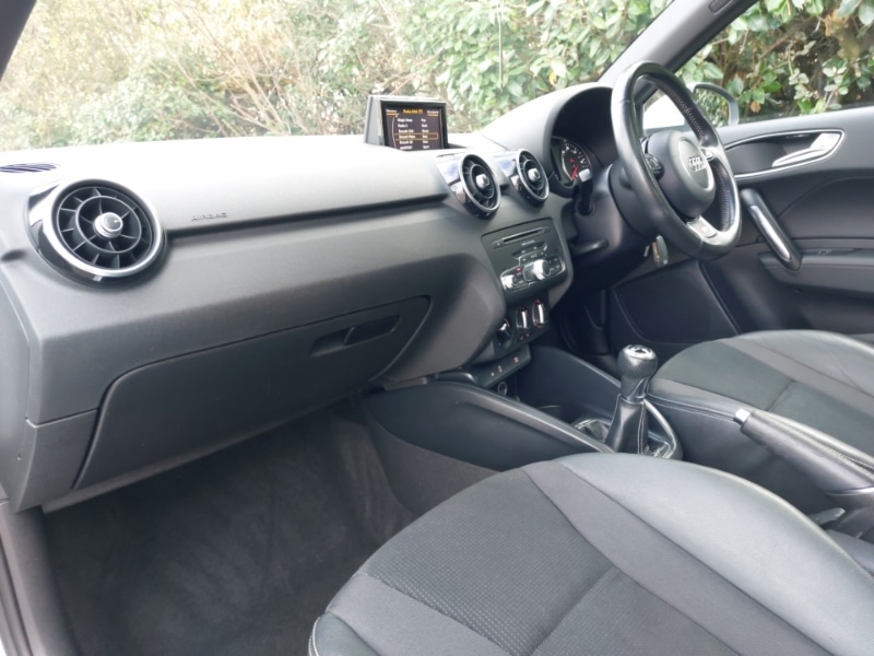 Used Audi A1 2017 for sale - 76963815: Photo 5