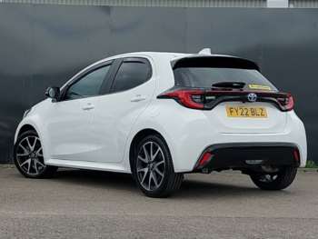 Used Toyota Yaris 2022 for sale - 74563889: Photo