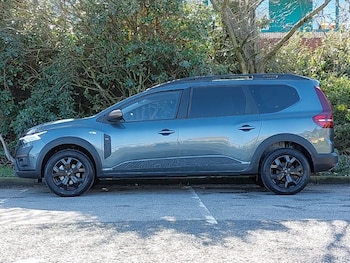 Used Dacia Jogger 2025 for sale - 77771635: Photo