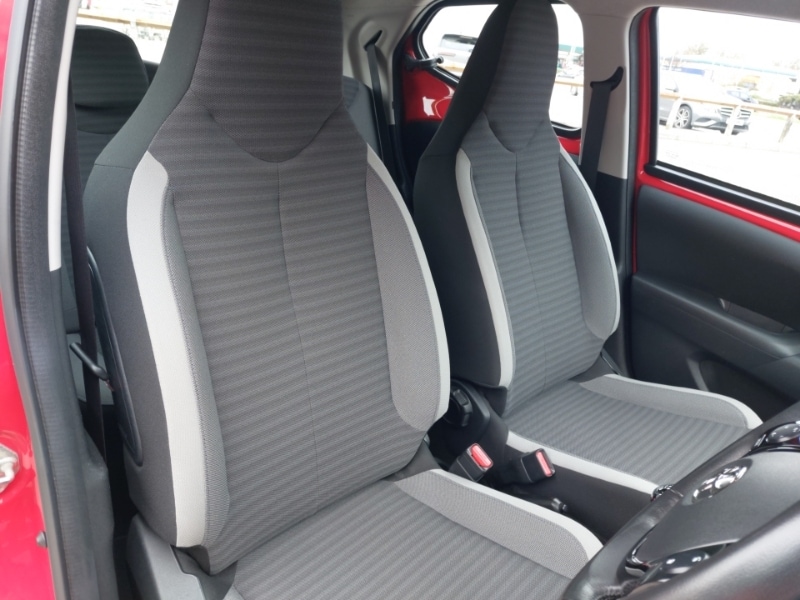 Used Toyota AYGO 2019 for sale - 76749194: Photo 10