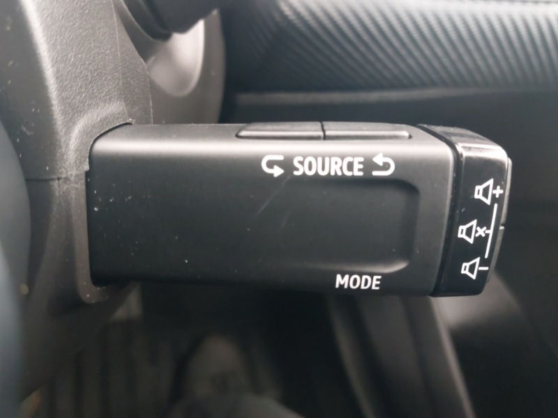 Used Renault Clio 2020 for sale - 77466486: Photo 16