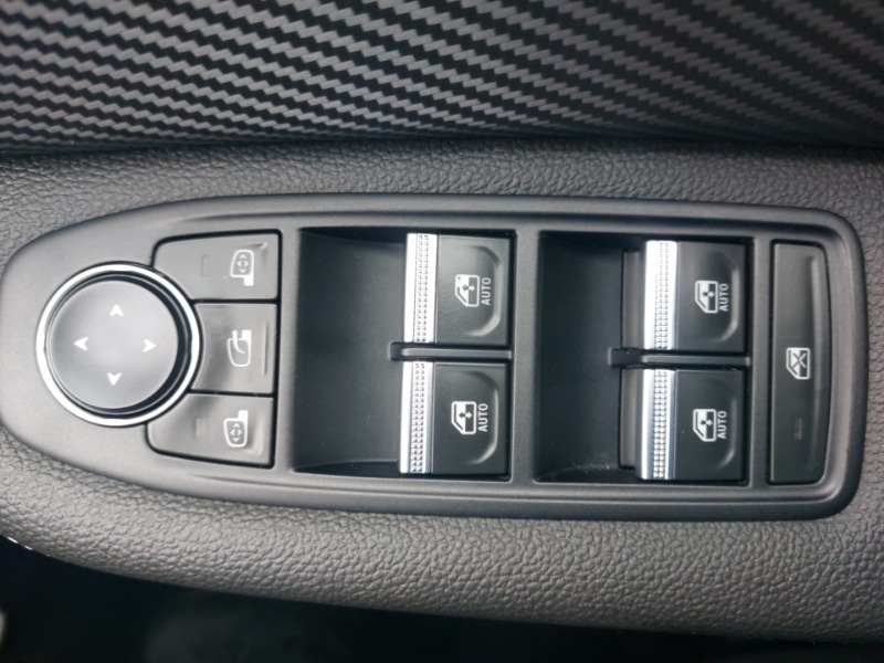 Used Renault Clio 2020 for sale - 77466486: Photo 17