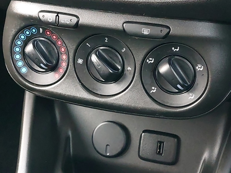 Used Vauxhall Corsa 2018 for sale - 77073516: Photo 15