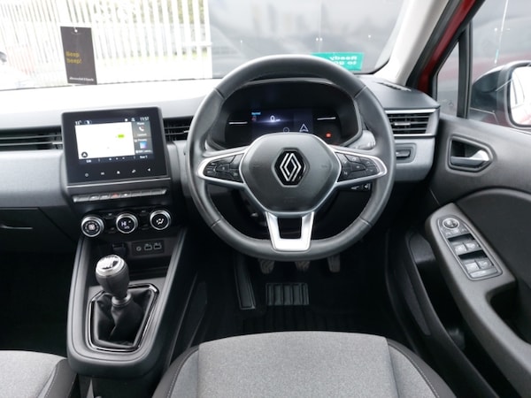 Used Renault Clio 2023 for sale - 76282101: Photo 7