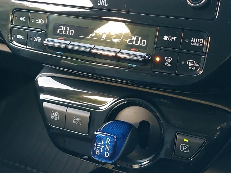 Used Toyota Prius 2019 for sale - 77889391: Photo 14