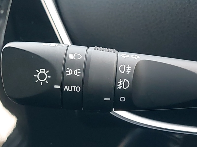 Used Toyota Prius 2019 for sale - 77889391: Photo 19