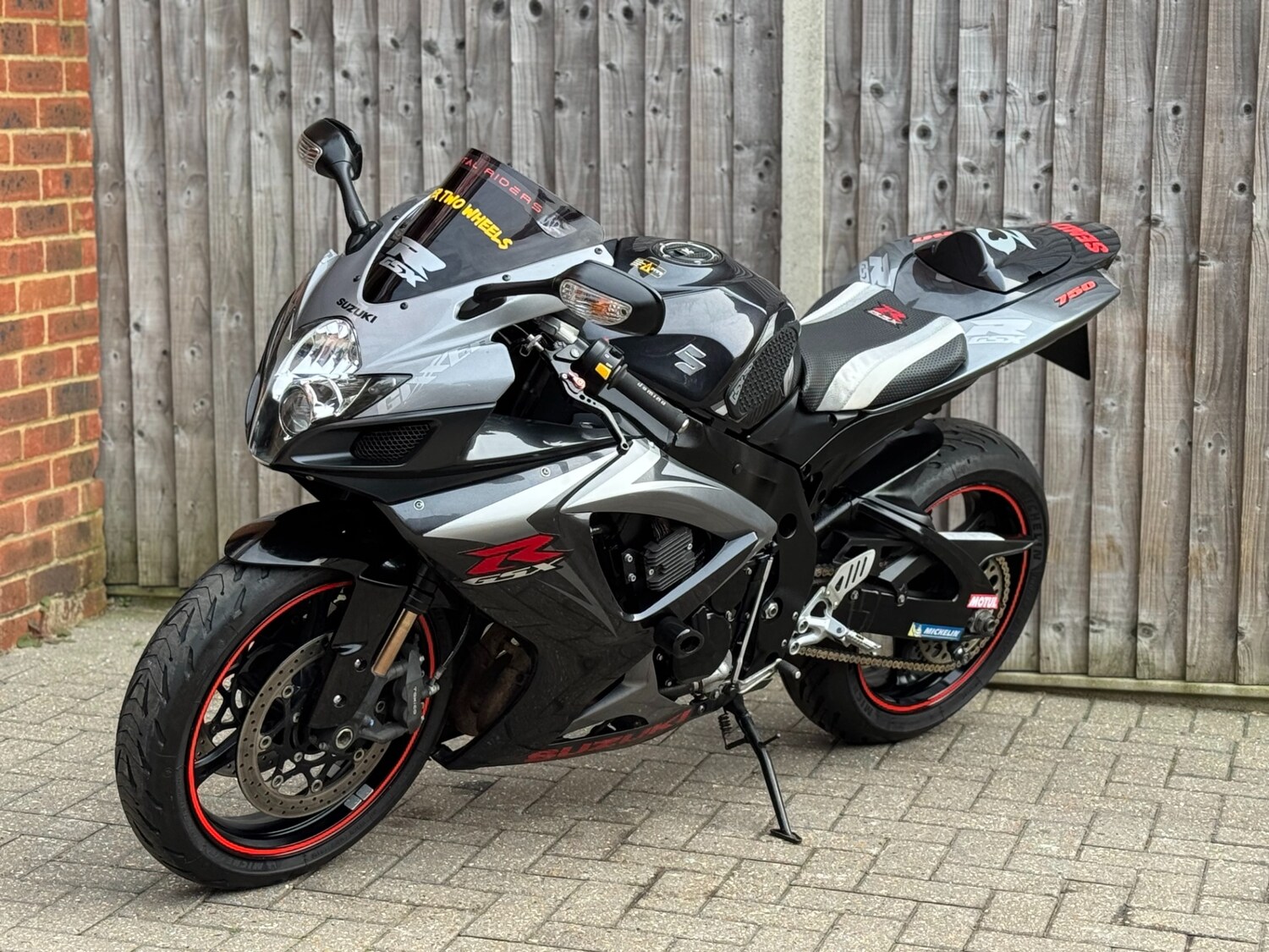 Suzuki GSX-R