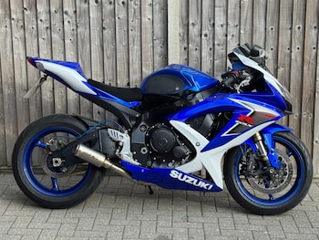Used Suzuki GSX-R 2009 for sale - bike-76343930: Photo
