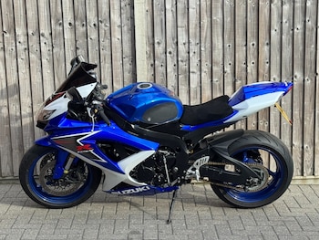 Used Suzuki GSX-R 2009 for sale - bike-76343930: Photo