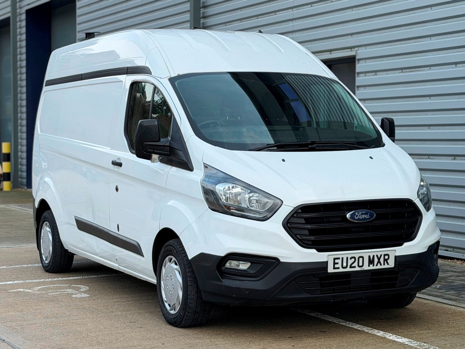 Used Ford Transit Custom 2020 for sale - 77492555: Photo 2