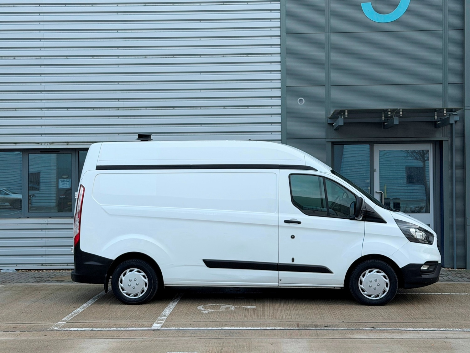 Used Ford Transit Custom 2020 for sale - 77492555: Photo 7